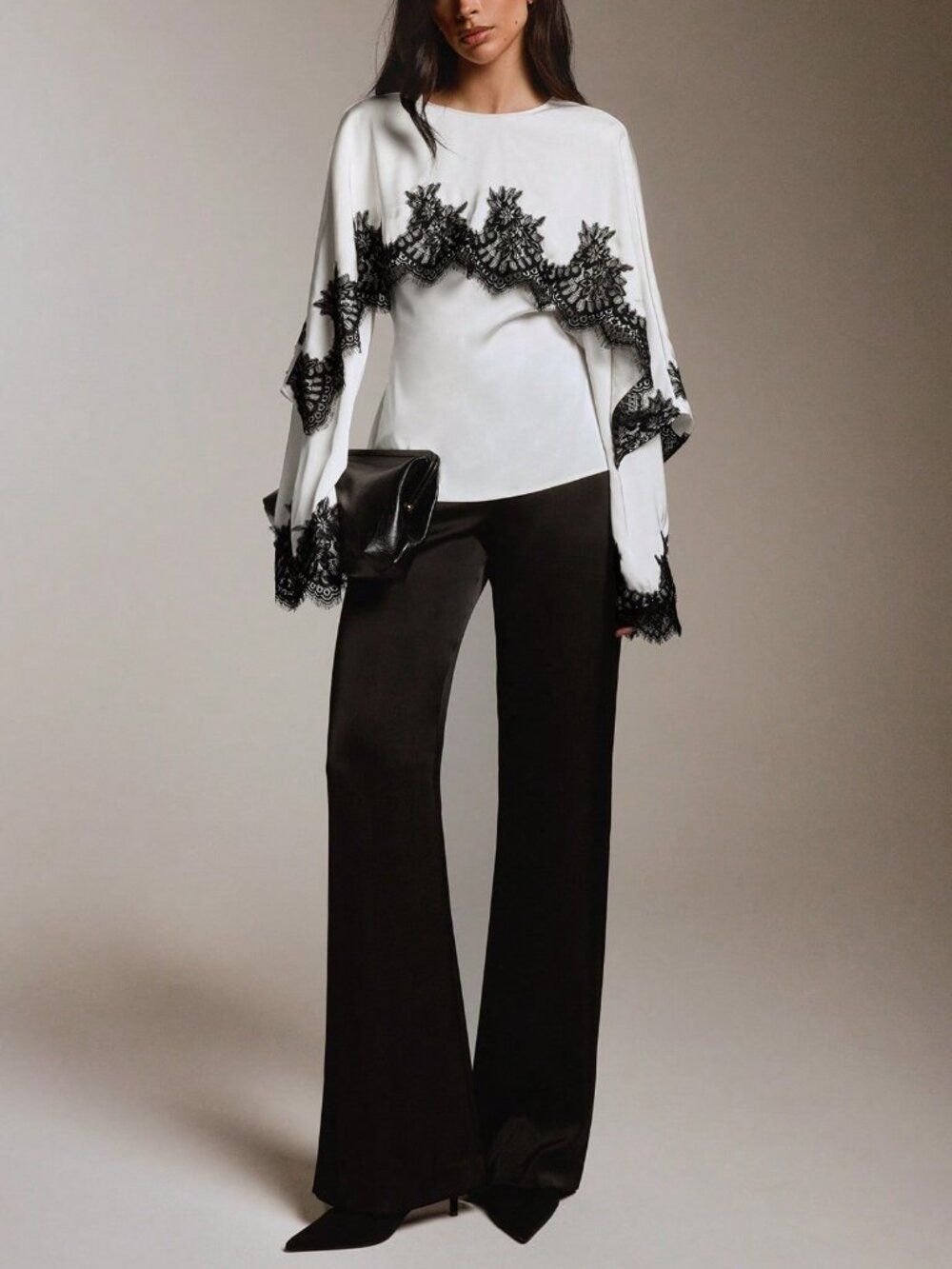Black And White Elegant Women's Contrast Color Lace detailed Blouse - Picture 3 of 7